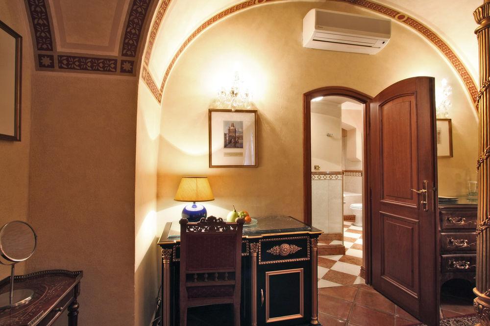 Alchymist Nosticova Palace 5* Praha