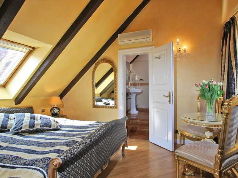 Alchymist Nosticova Palace 5*